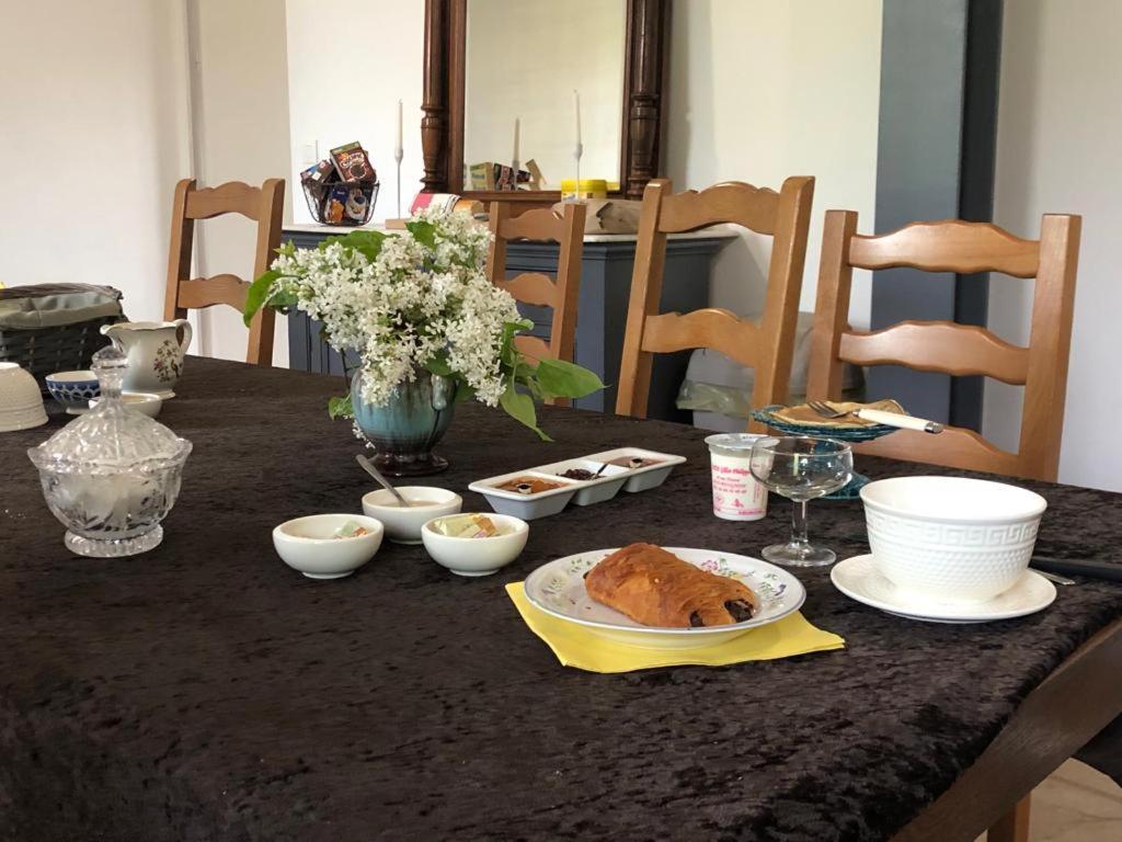 La Demeure D'Othe Bed & Breakfast Sormery Dış mekan fotoğraf